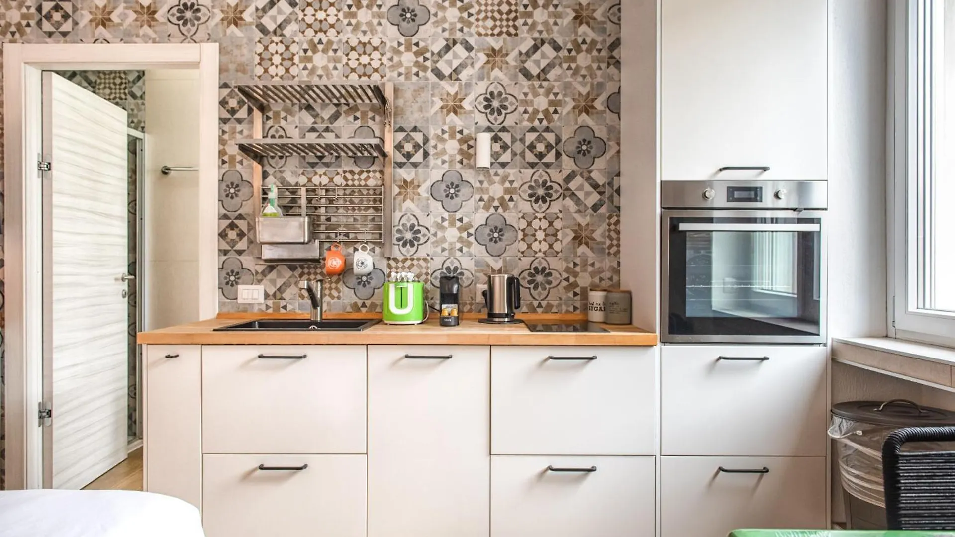 Luxury Cozy Studio By Central Station - Cafe Milan Apartment